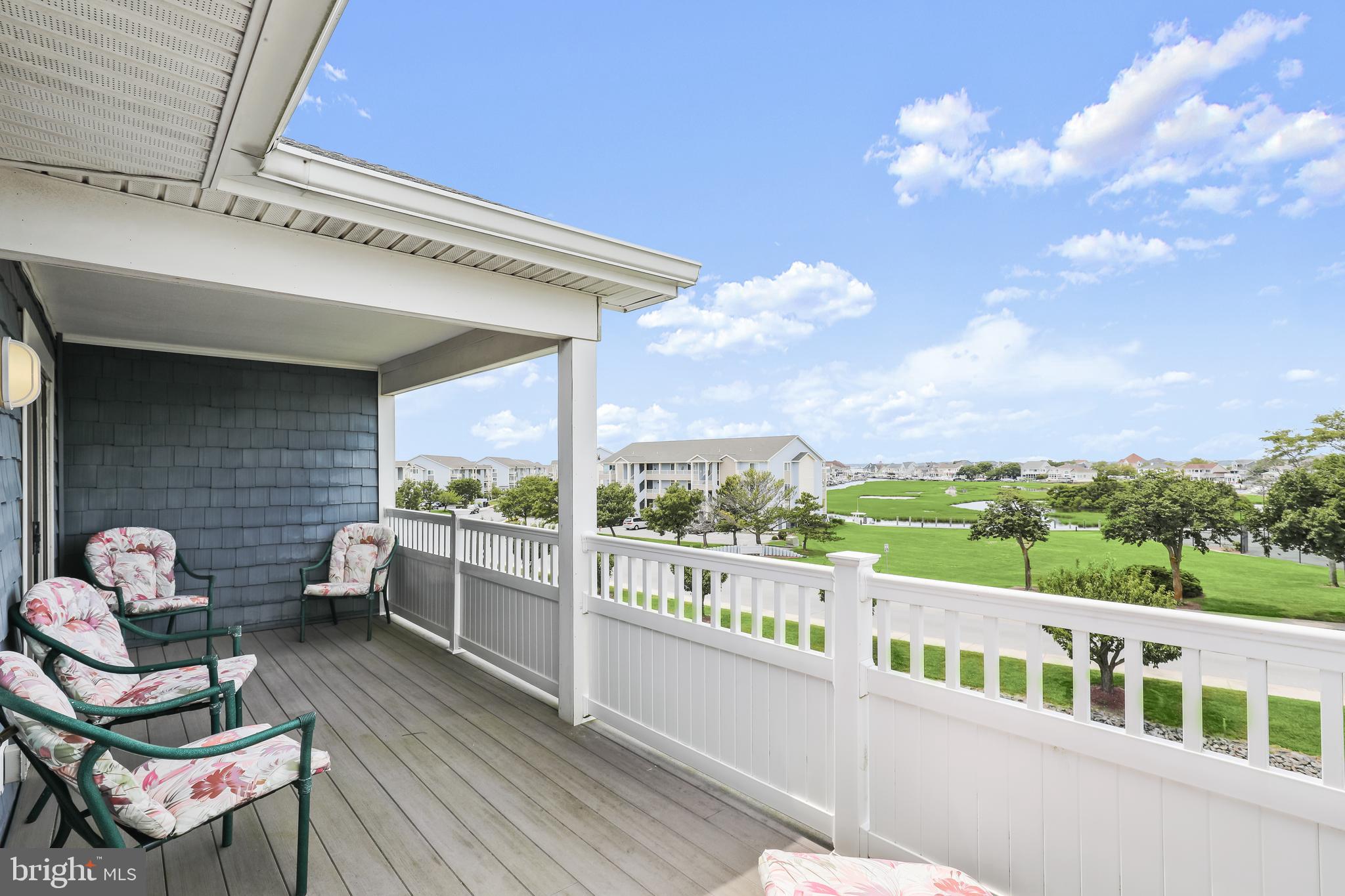 HARBOUR CLUB - Residential