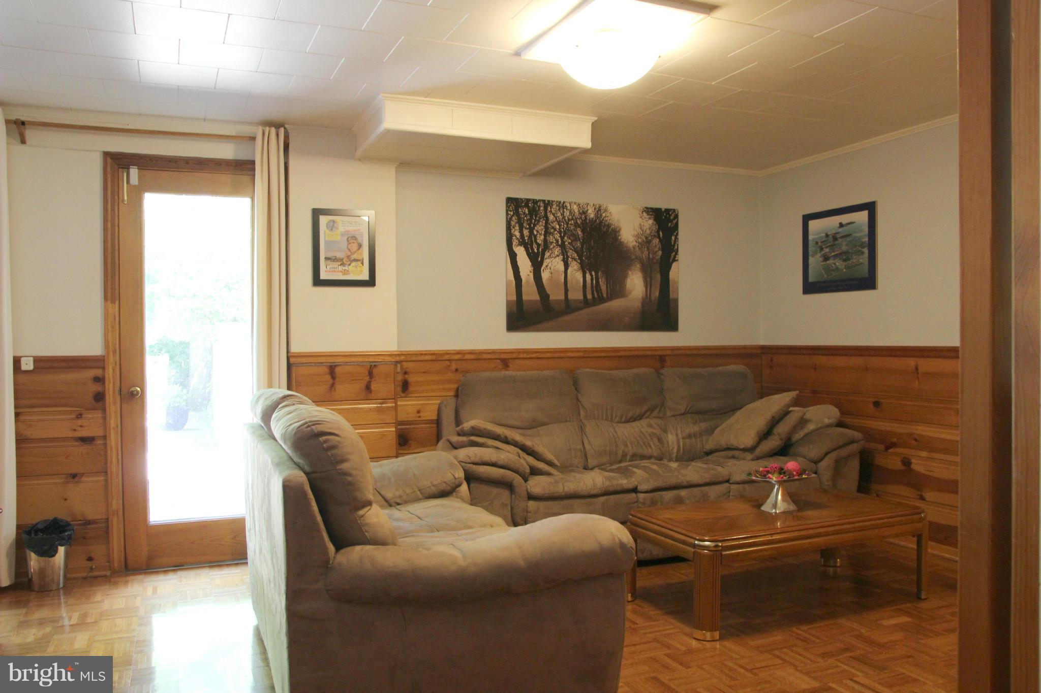 WESTGROVE - Residential Lease