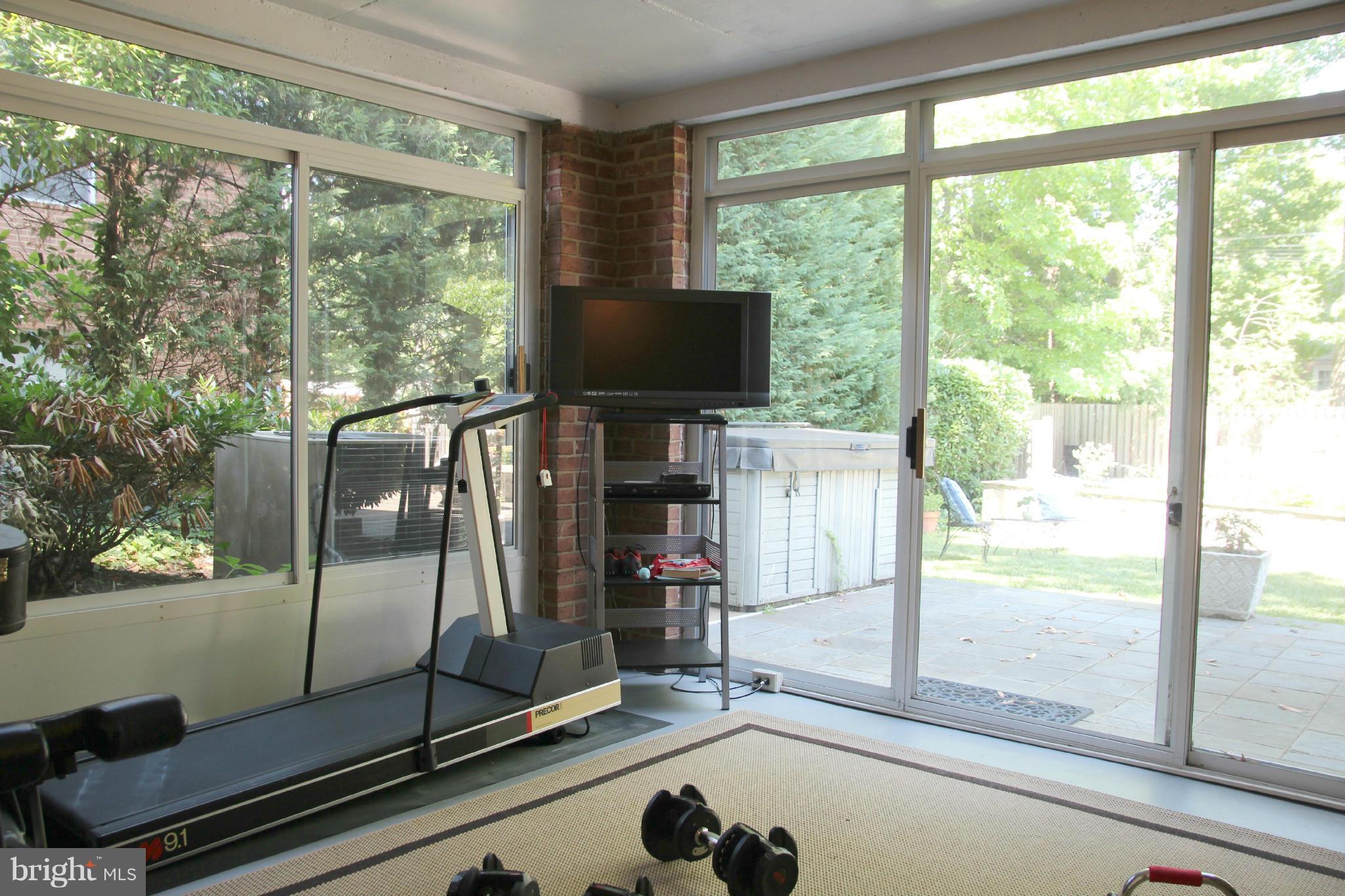 WESTGROVE - Residential Lease