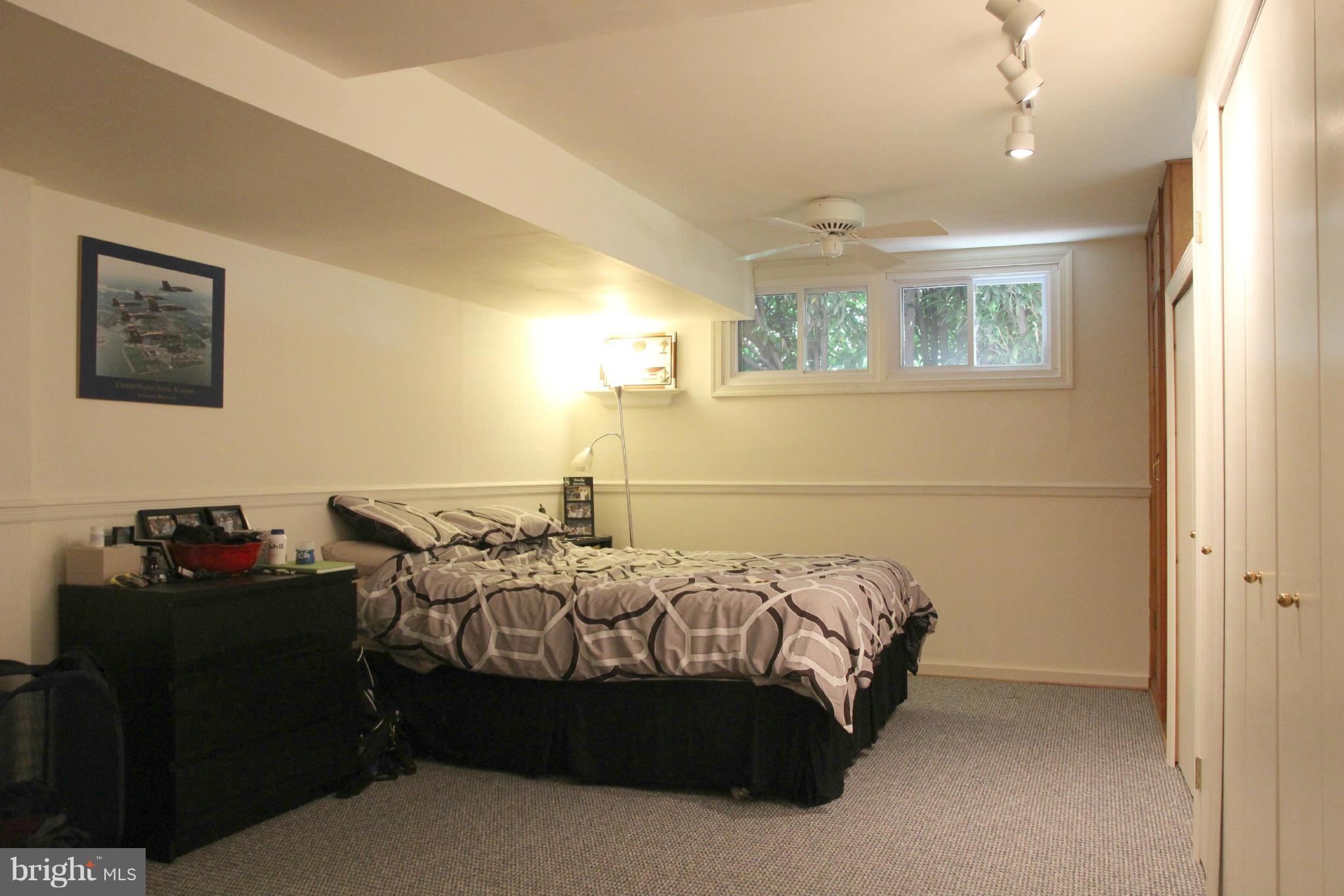 WESTGROVE - Residential Lease