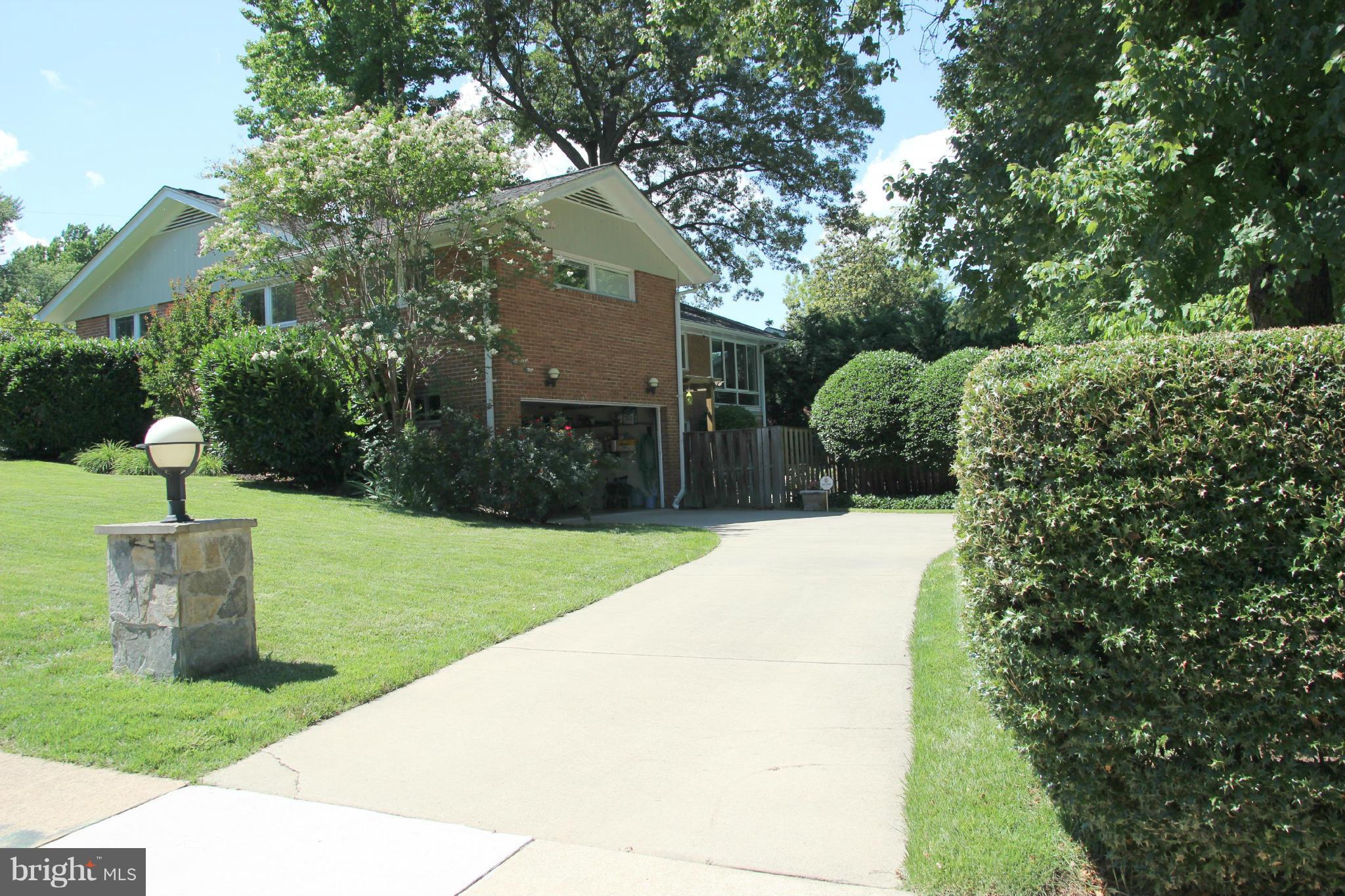 WESTGROVE - Residential Lease