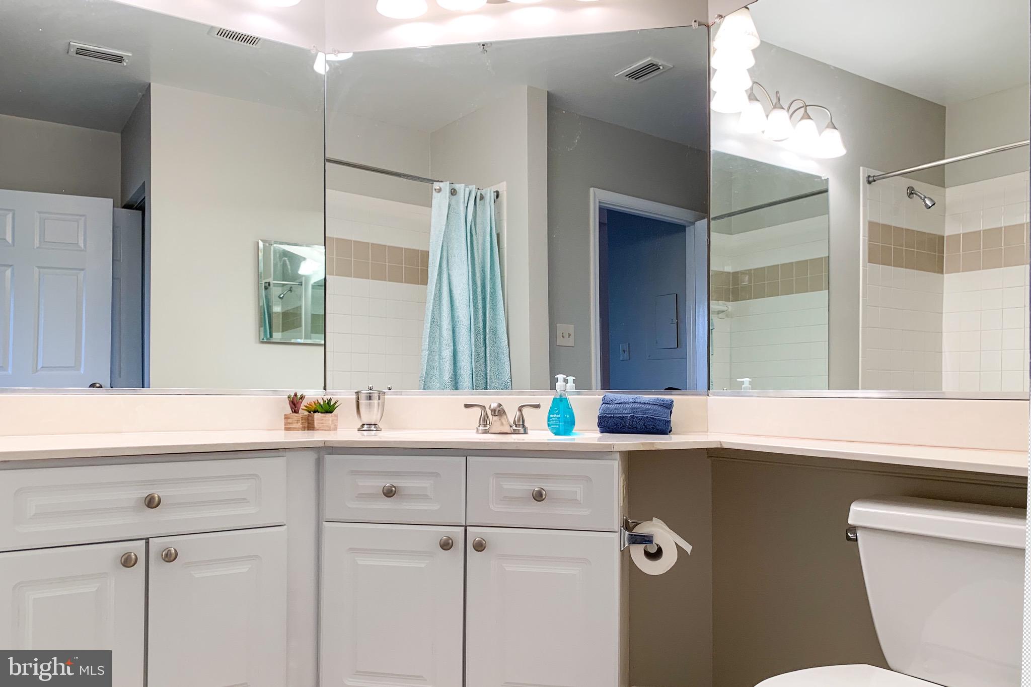 SOUTH GLEN - Residential