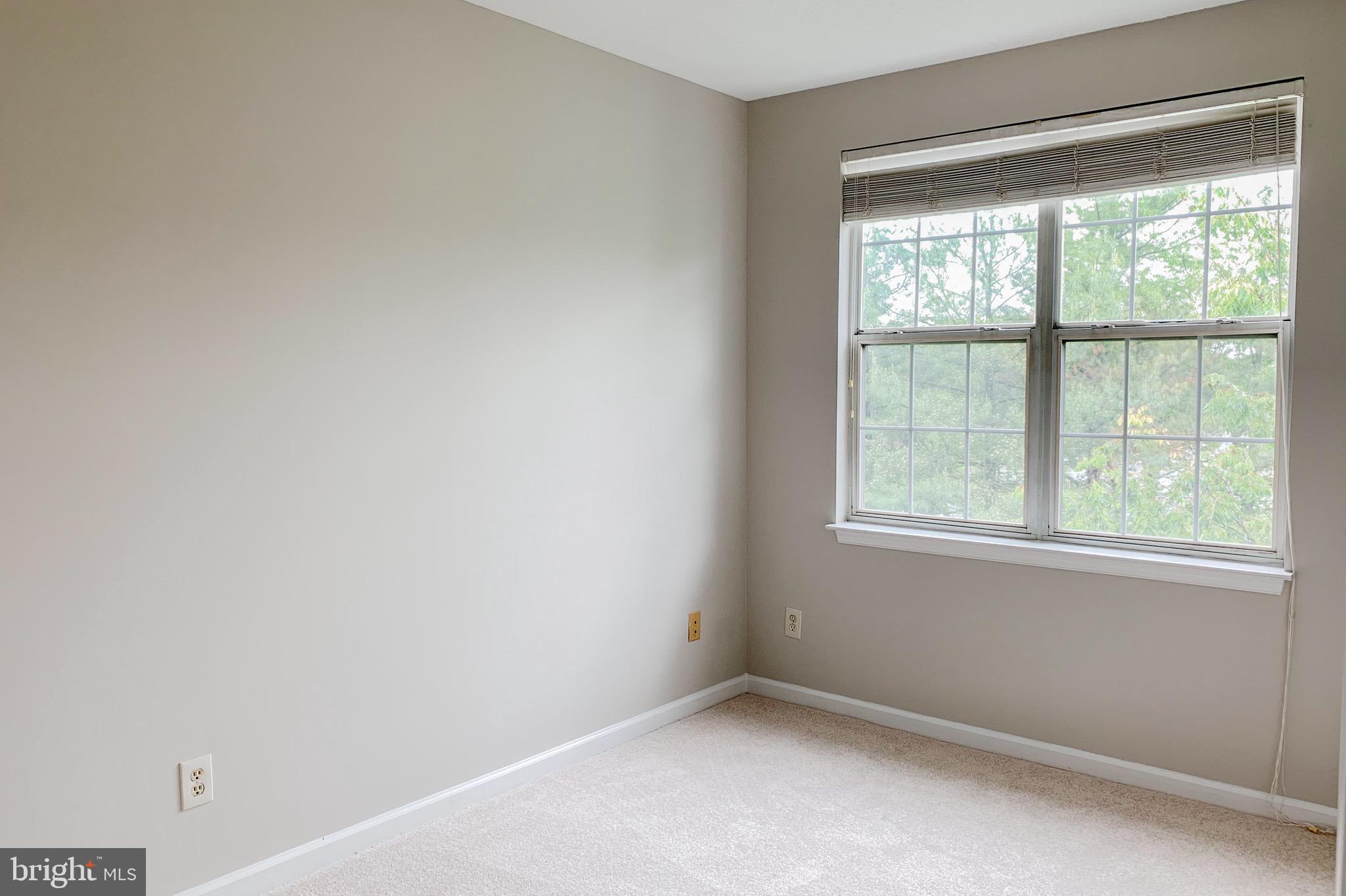 SOUTH GLEN - Residential