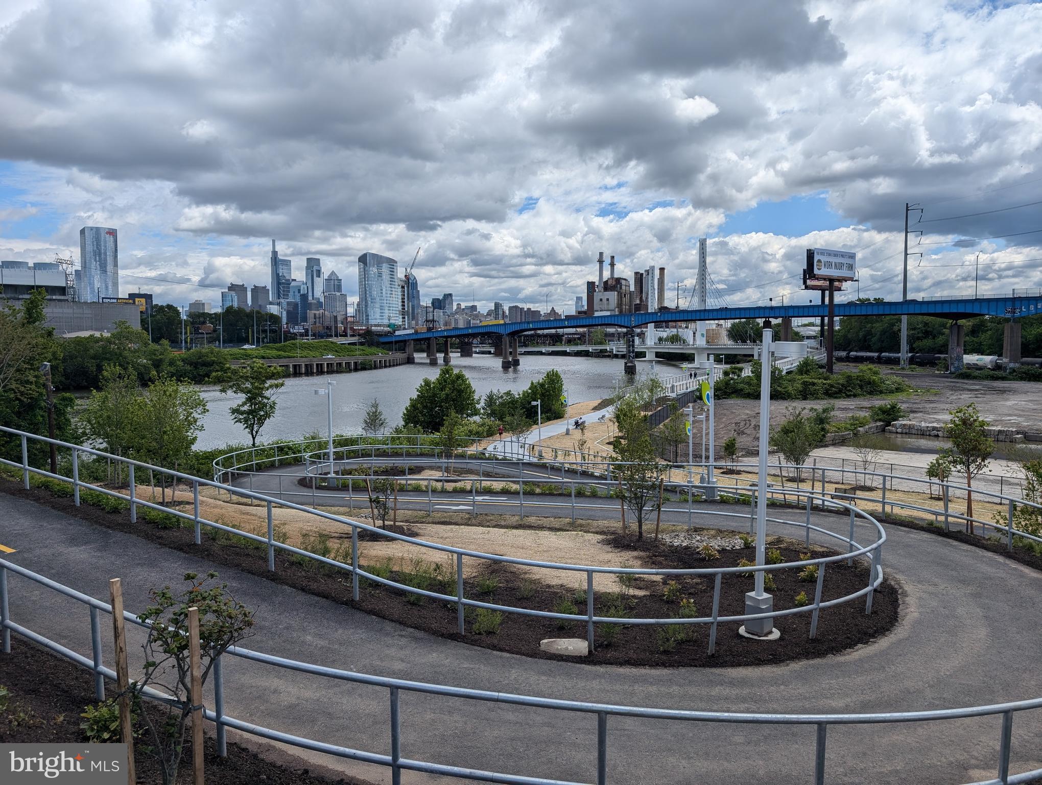 FORGOTTEN BOTTOM - Land