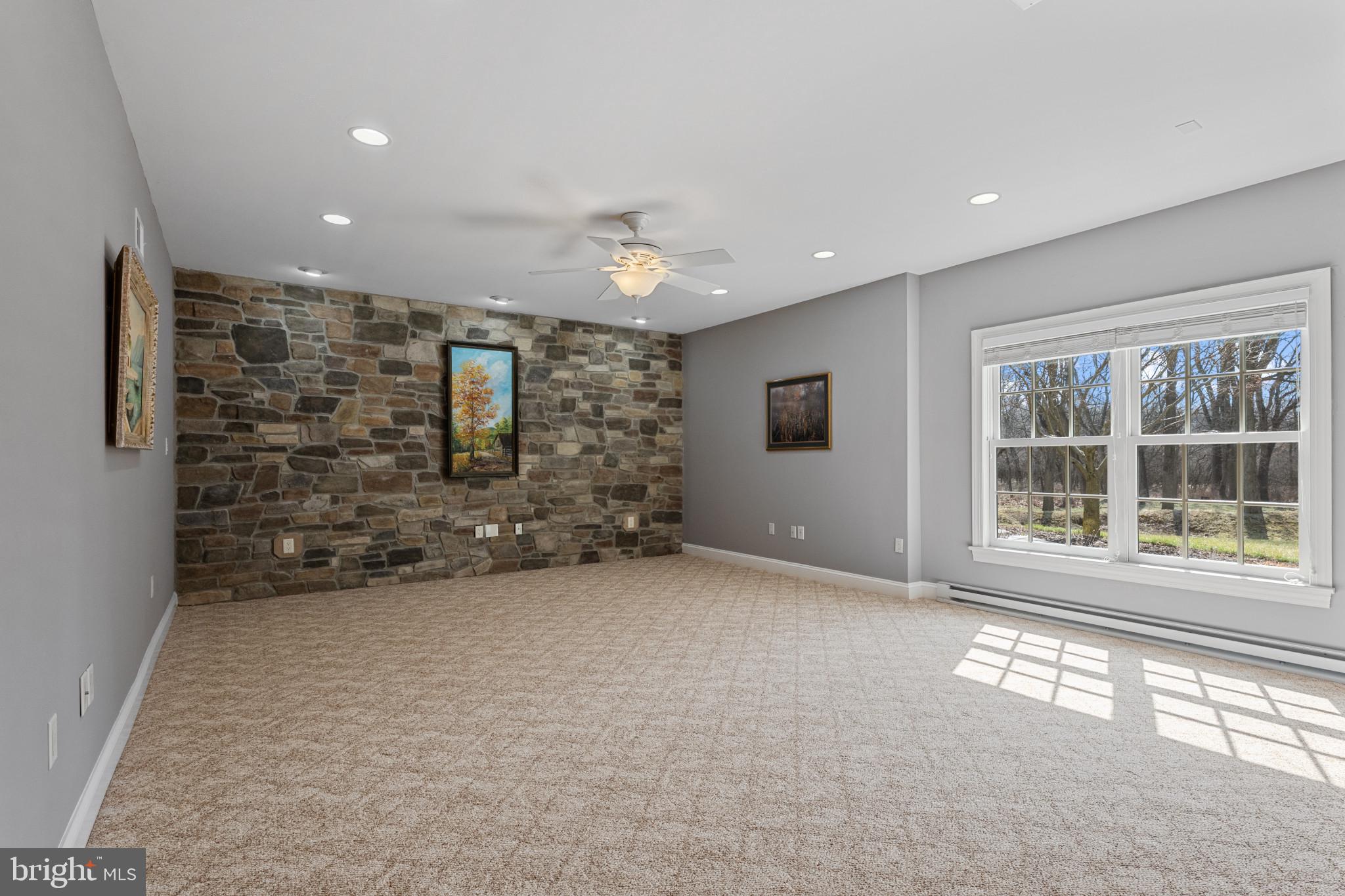 CORTLAND VILLAS - Residential