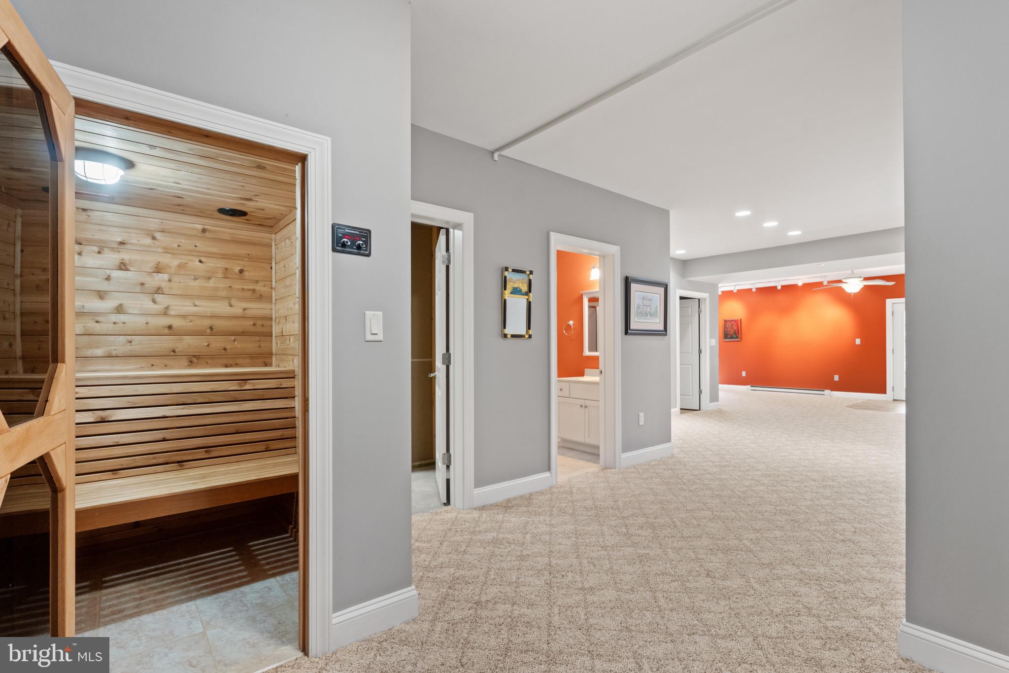 CORTLAND VILLAS - Residential