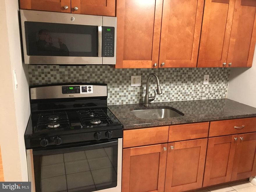 Be the first to live in this newly renovated apartment. Open floor plan with combination living room/dining area. Kitchen has been newly renovated with Stainless Steel Appliances and Granite Counter tops. Spacious Bedroom with updated hall bath and lots of closet space. You will love the location! Plenty of parking in the off street parking lot for tenants.Close to area Schools, Shopping and public transportation. Easy commute to Center City, 309 & 476.  Owner requires a Credit & Background Check.