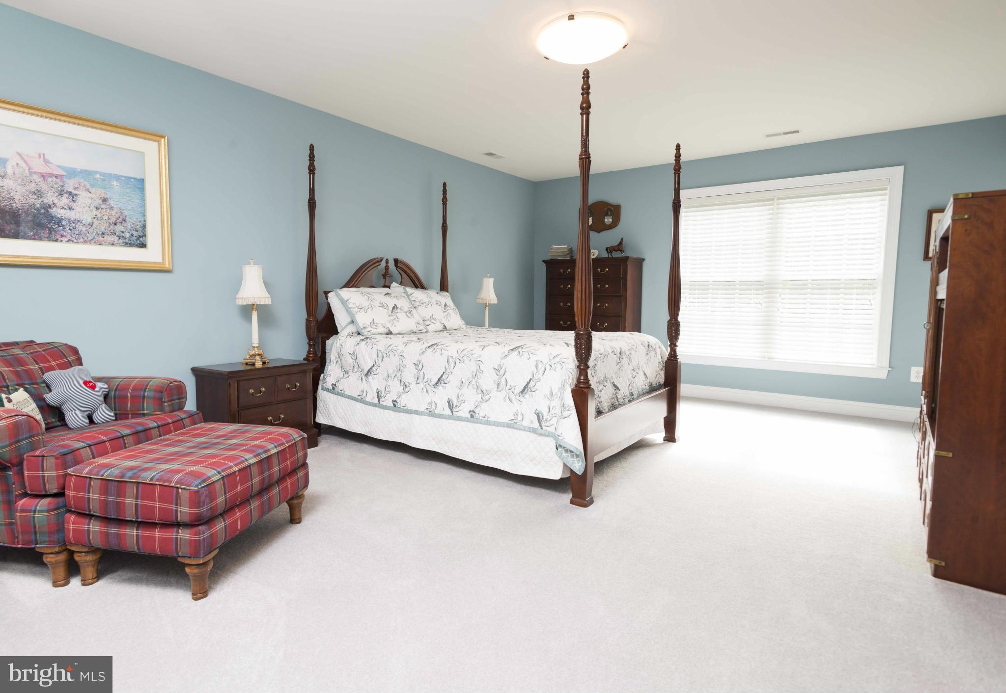 BELMONT FARM - Residential