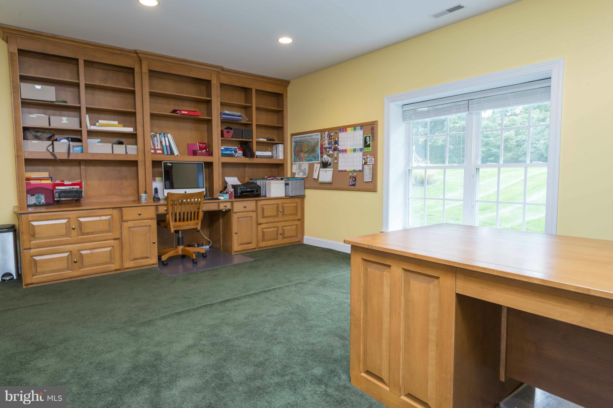 BELMONT FARM - Residential