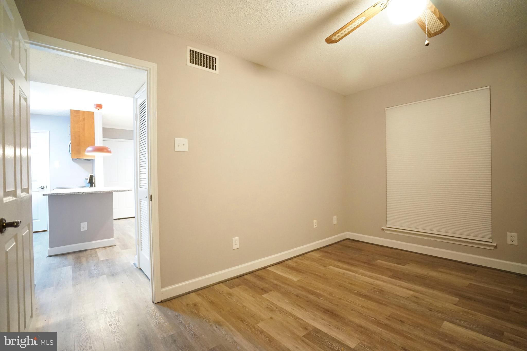 FOUNTAINS AT MCLEAN - Residential