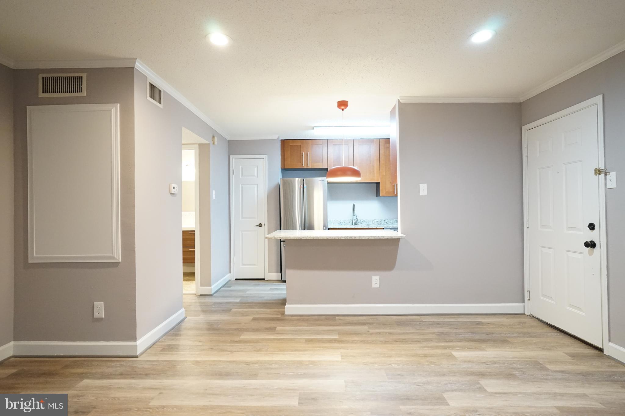 1530 LINCOLN WAY 101