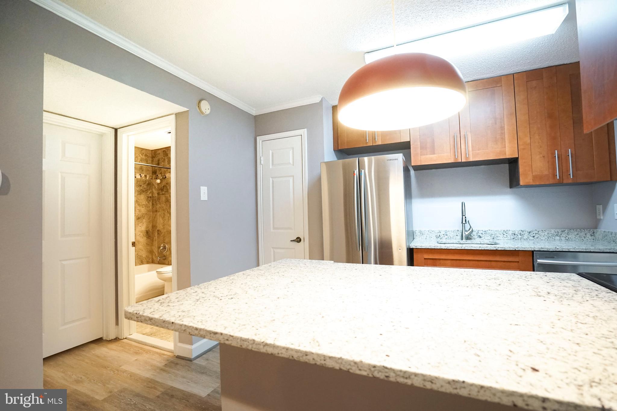 FOUNTAINS AT MCLEAN - Residential