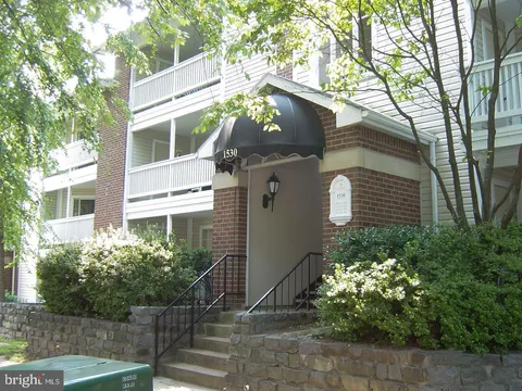1530 Lincoln Way Unit 101, McLean, VA 22102 - MLS#: VAFX2225438