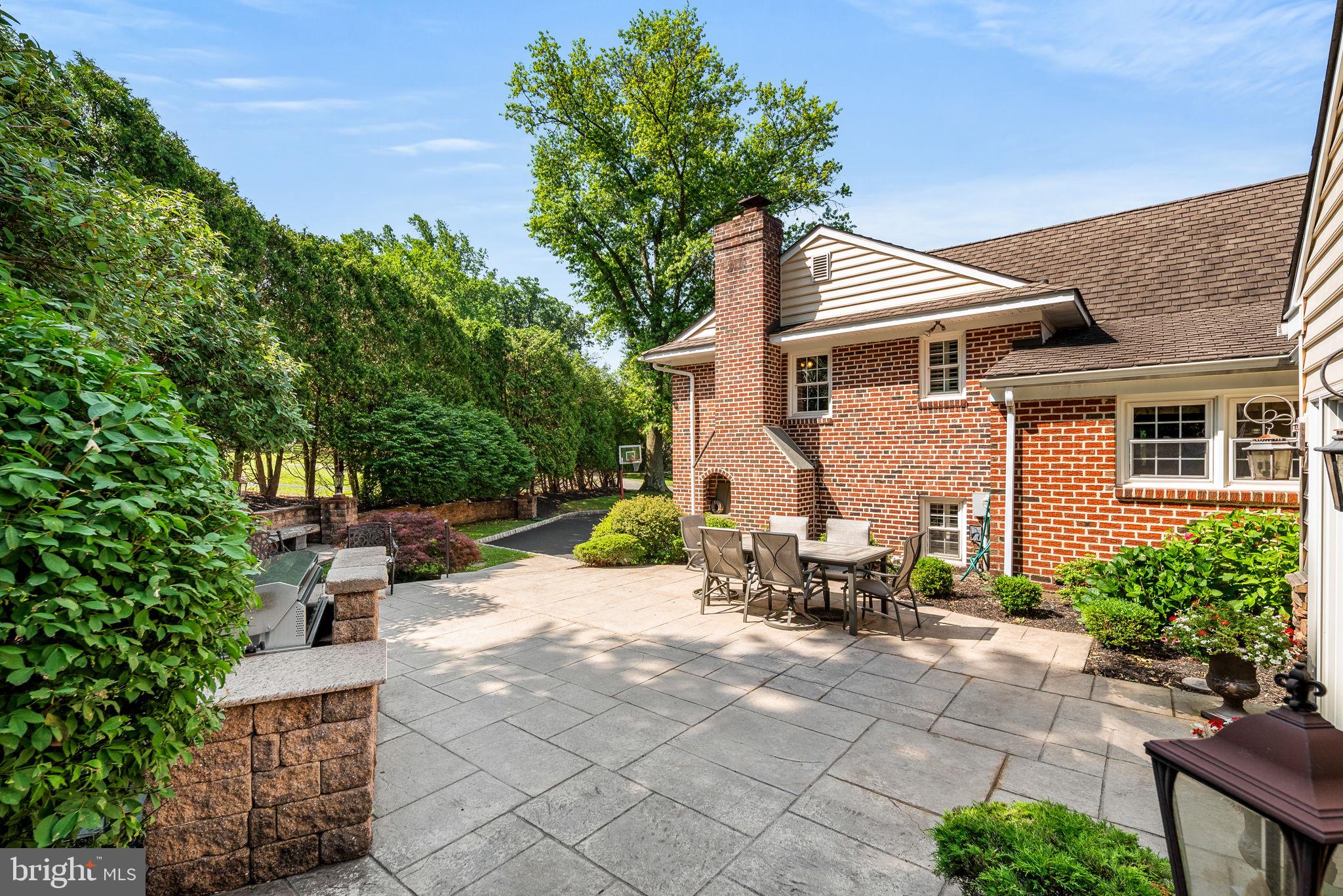 MARPLEWOOD VILLA - Residential