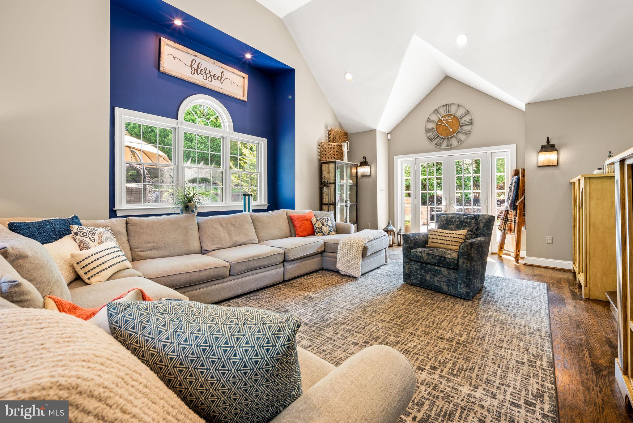 MARPLEWOOD VILLA - Residential