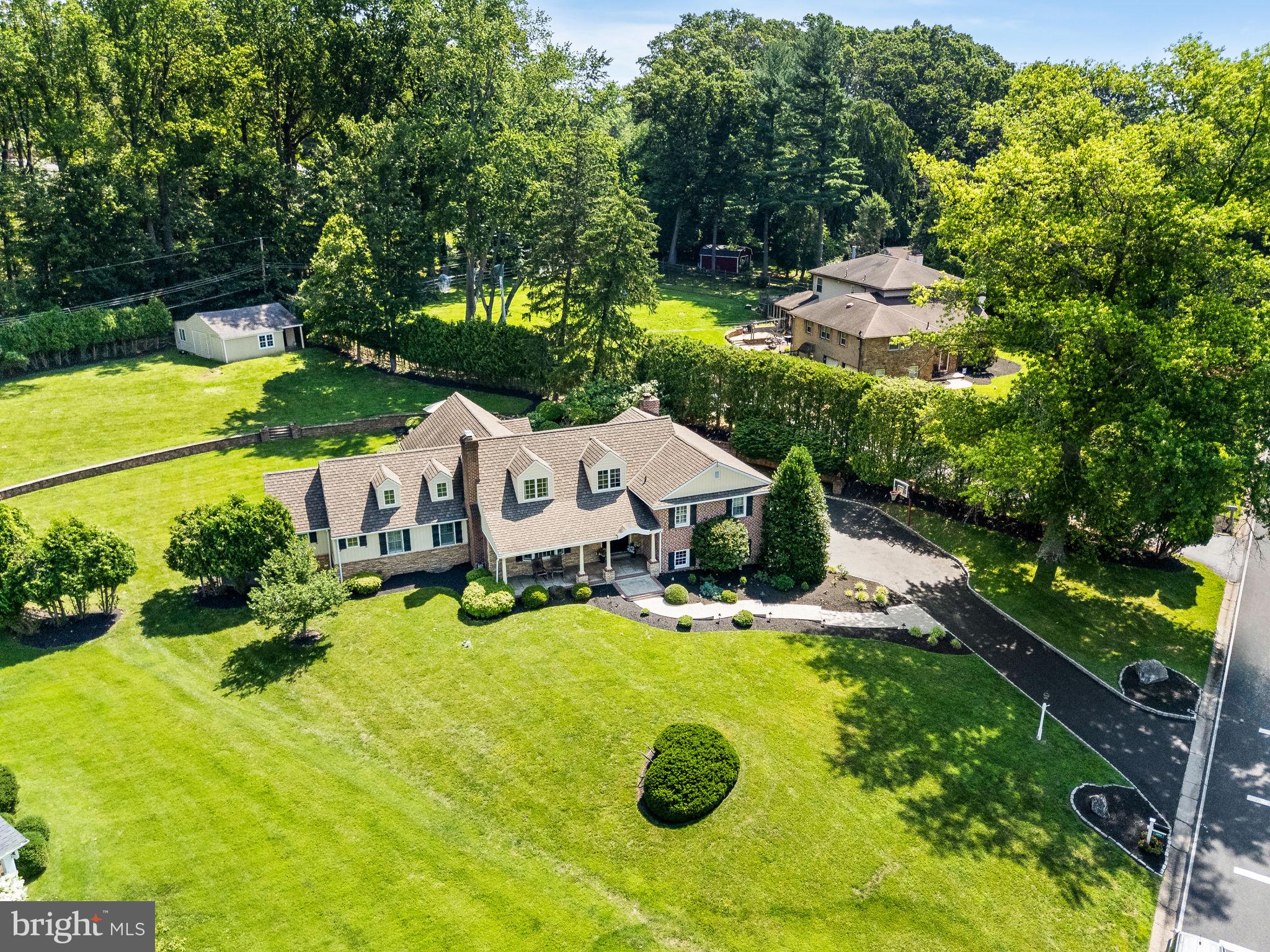 MARPLEWOOD VILLA - Residential