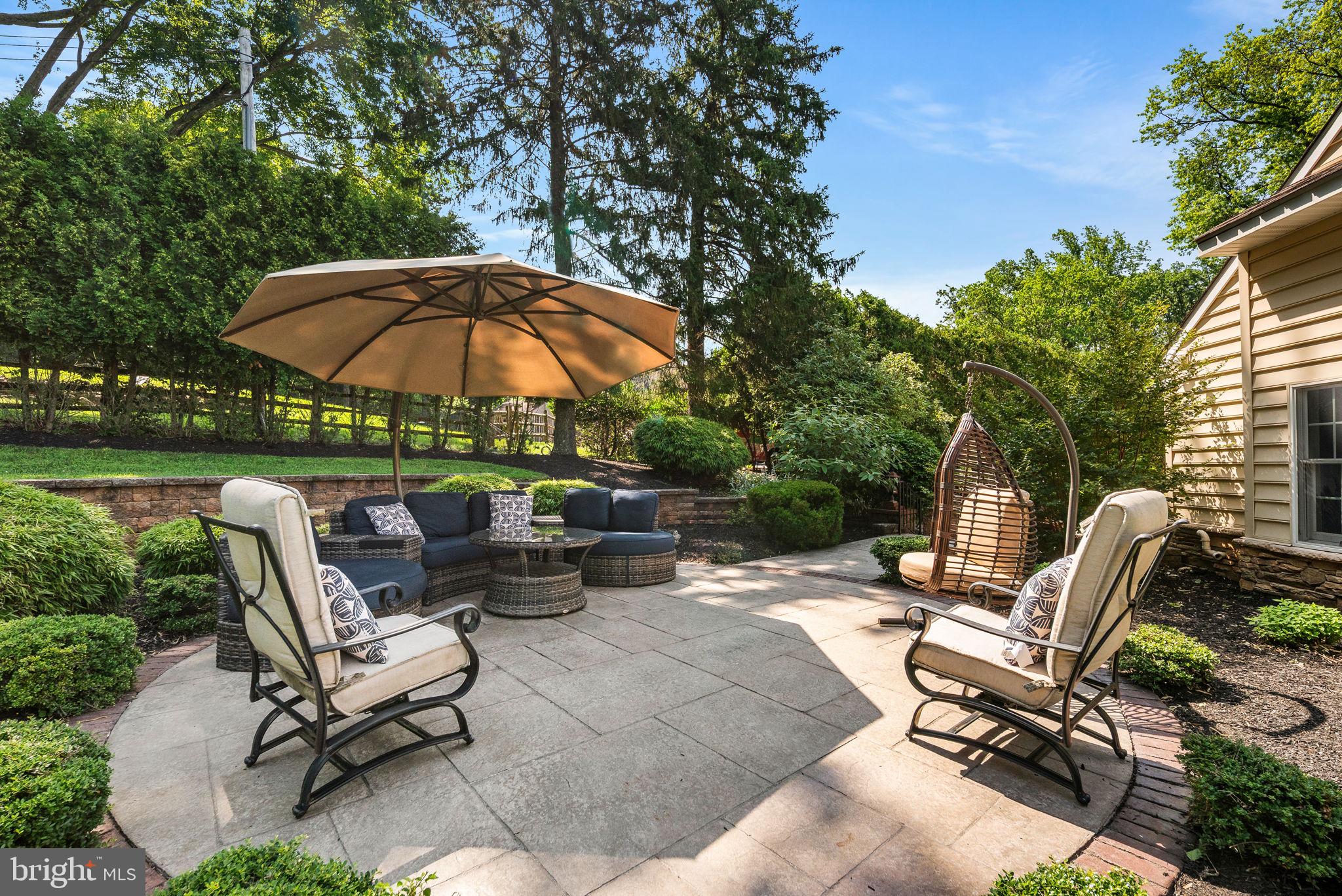 MARPLEWOOD VILLA - Residential