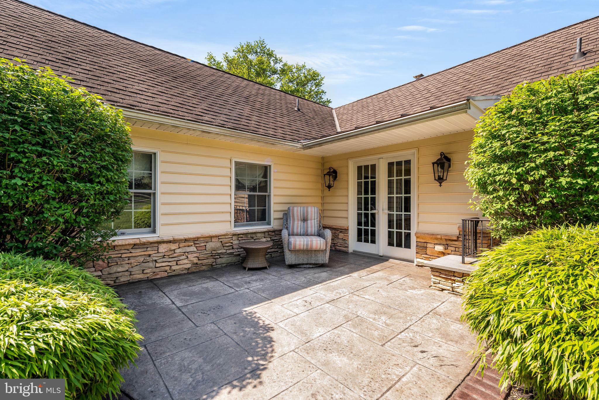 MARPLEWOOD VILLA - Residential