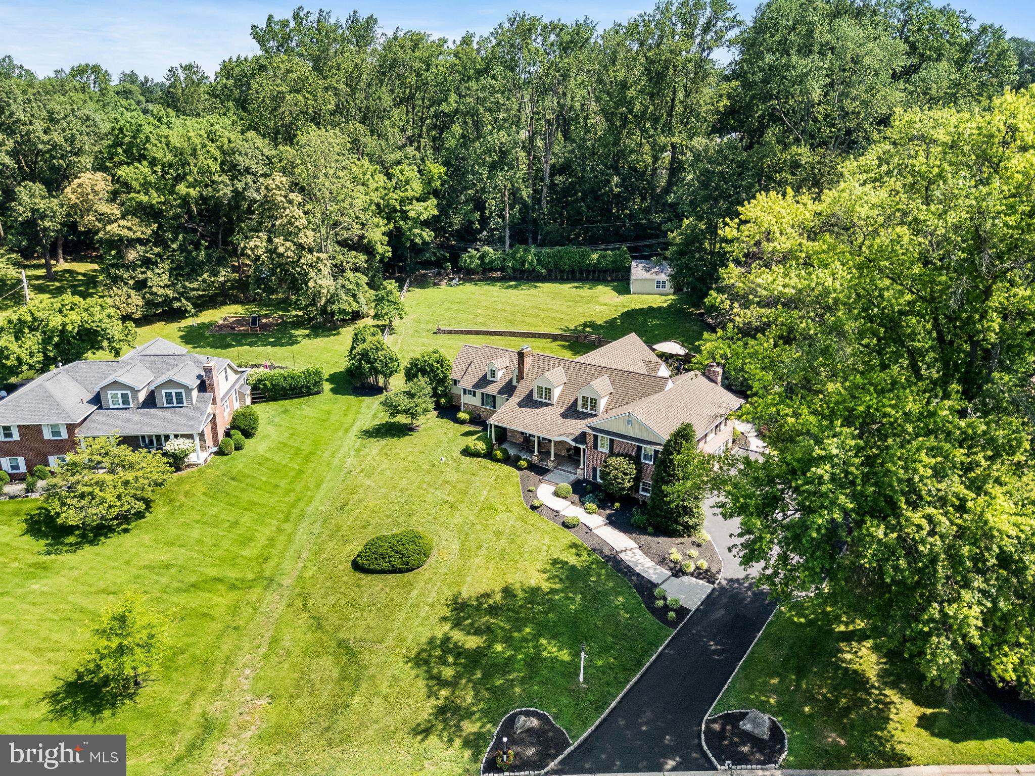 MARPLEWOOD VILLA - Residential