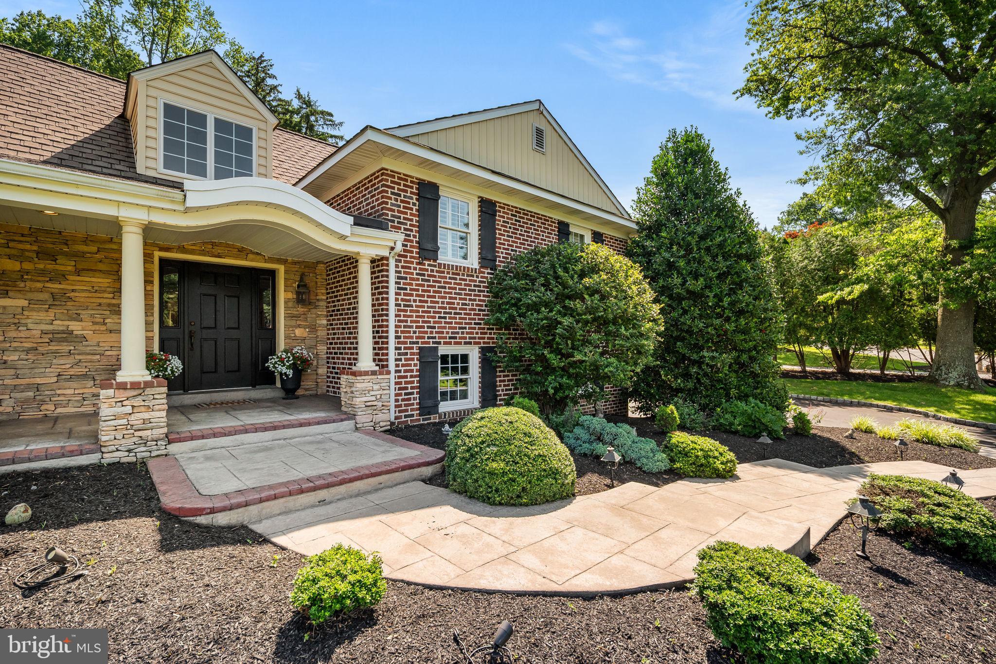 MARPLEWOOD VILLA - Residential