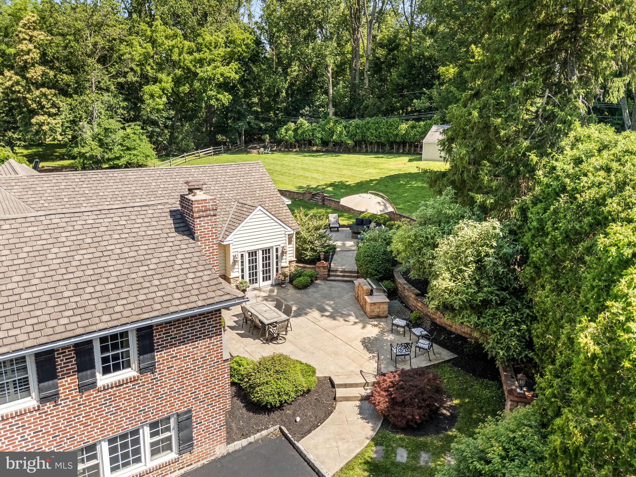 MARPLEWOOD VILLA - Residential