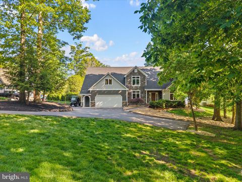Tiny photo for 20149 Oak River Court, PETERSBURG, VA 23803 (MLS # VACF2001496)