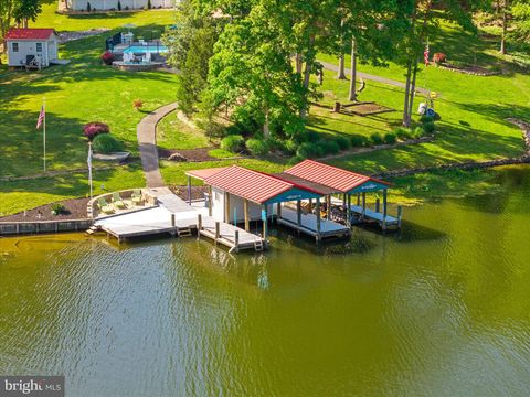 Tiny photo for 20149 Oak River Court, PETERSBURG, VA 23803 (MLS # VACF2001496)