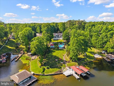 Tiny photo for 20149 Oak River Court, PETERSBURG, VA 23803 (MLS # VACF2001496)