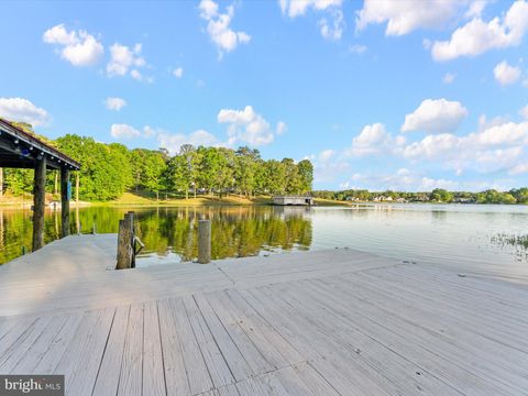 Tiny photo for 20149 Oak River Court, PETERSBURG, VA 23803 (MLS # VACF2001496)