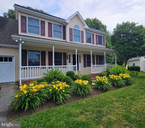 Homes For Sale - 316 Spring Drive<br/> EASTON, MD 21601