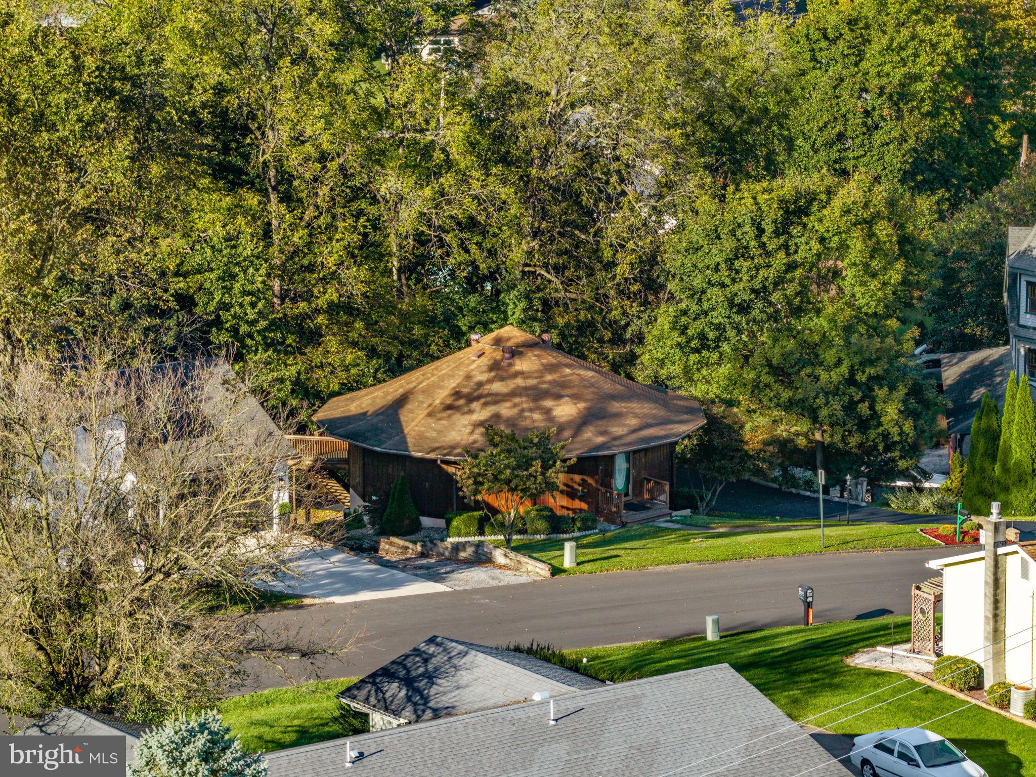 31 OLD ORCHARD ROAD