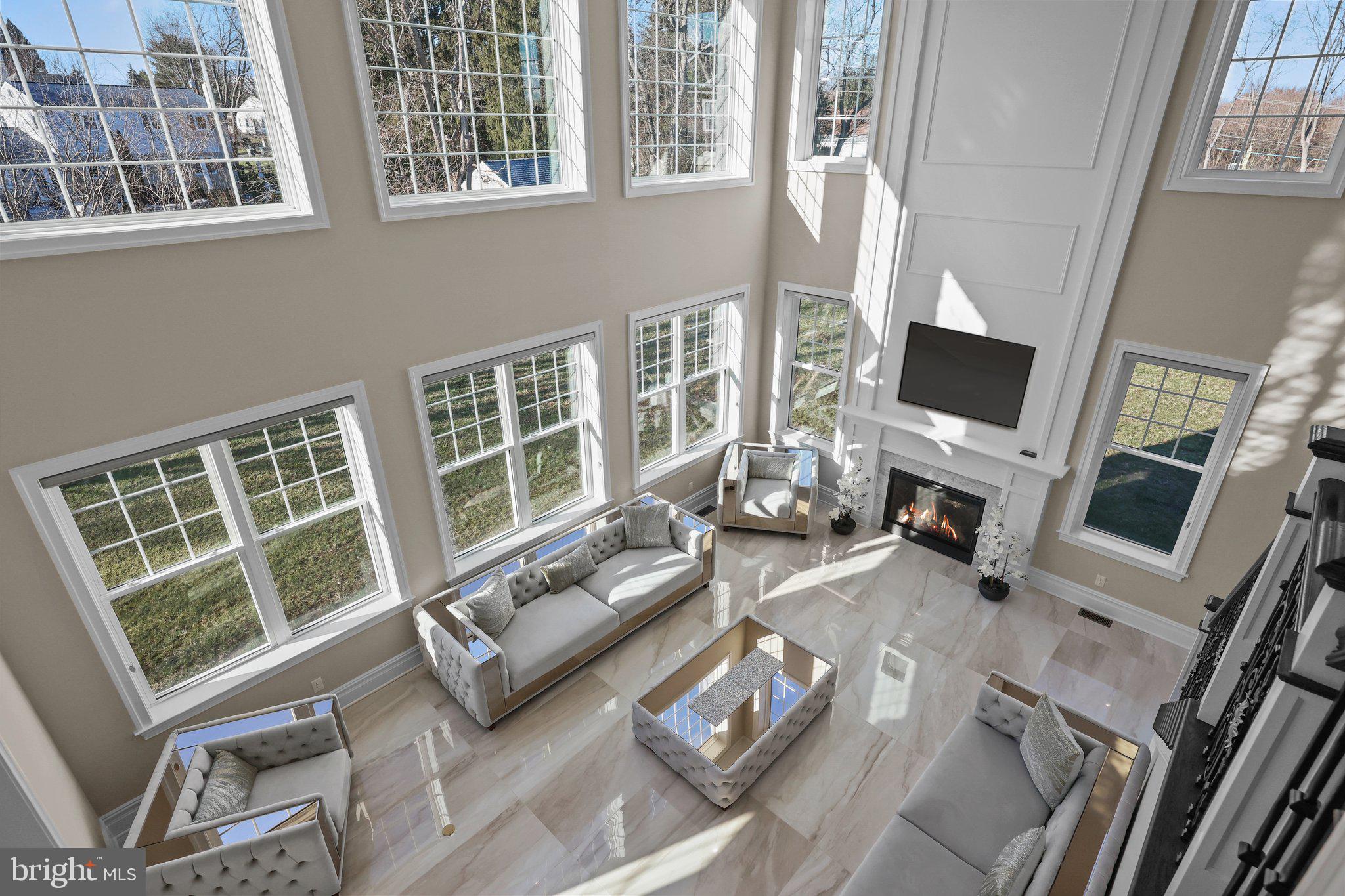 WAVERLY AT NORTHAMPTON - Residential