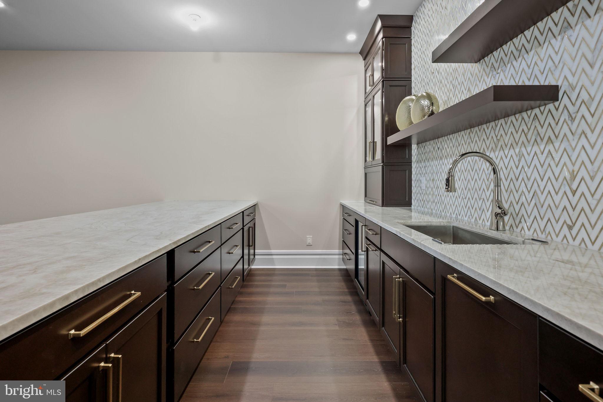 WAVERLY AT NORTHAMPTON - Residential