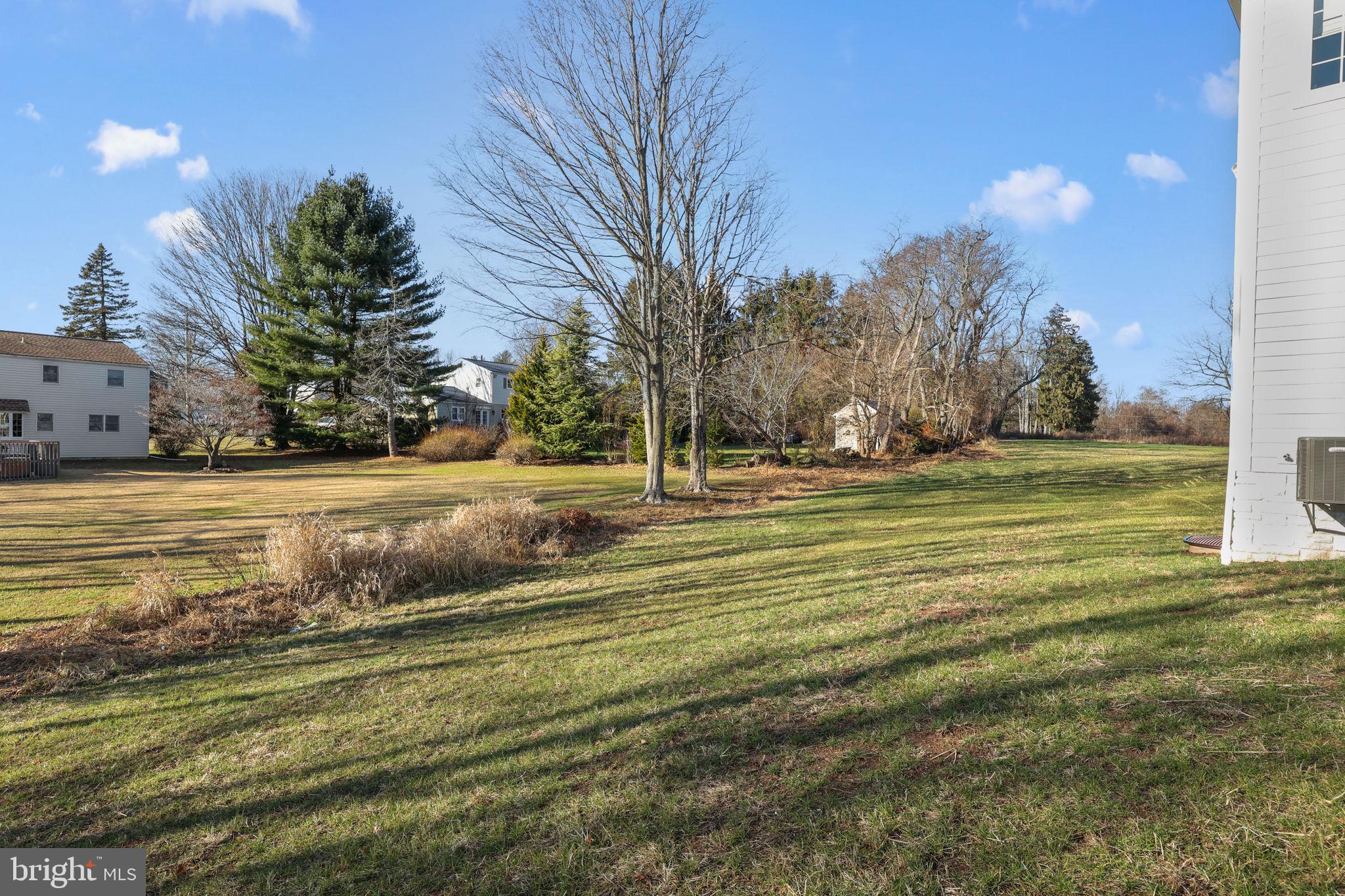 WAVERLY AT NORTHAMPTON - Residential