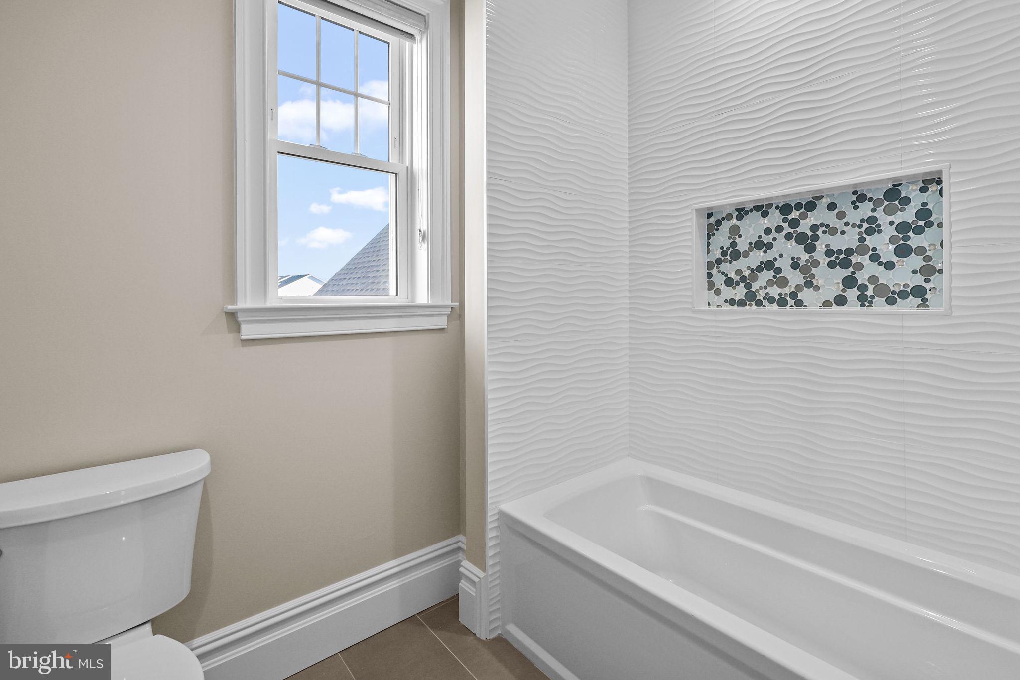 WAVERLY AT NORTHAMPTON - Residential