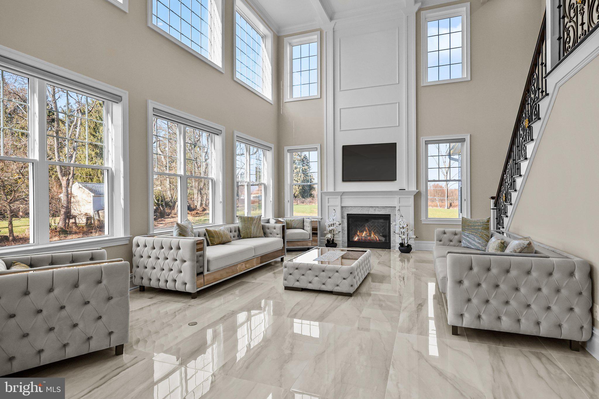 WAVERLY AT NORTHAMPTON - Residential