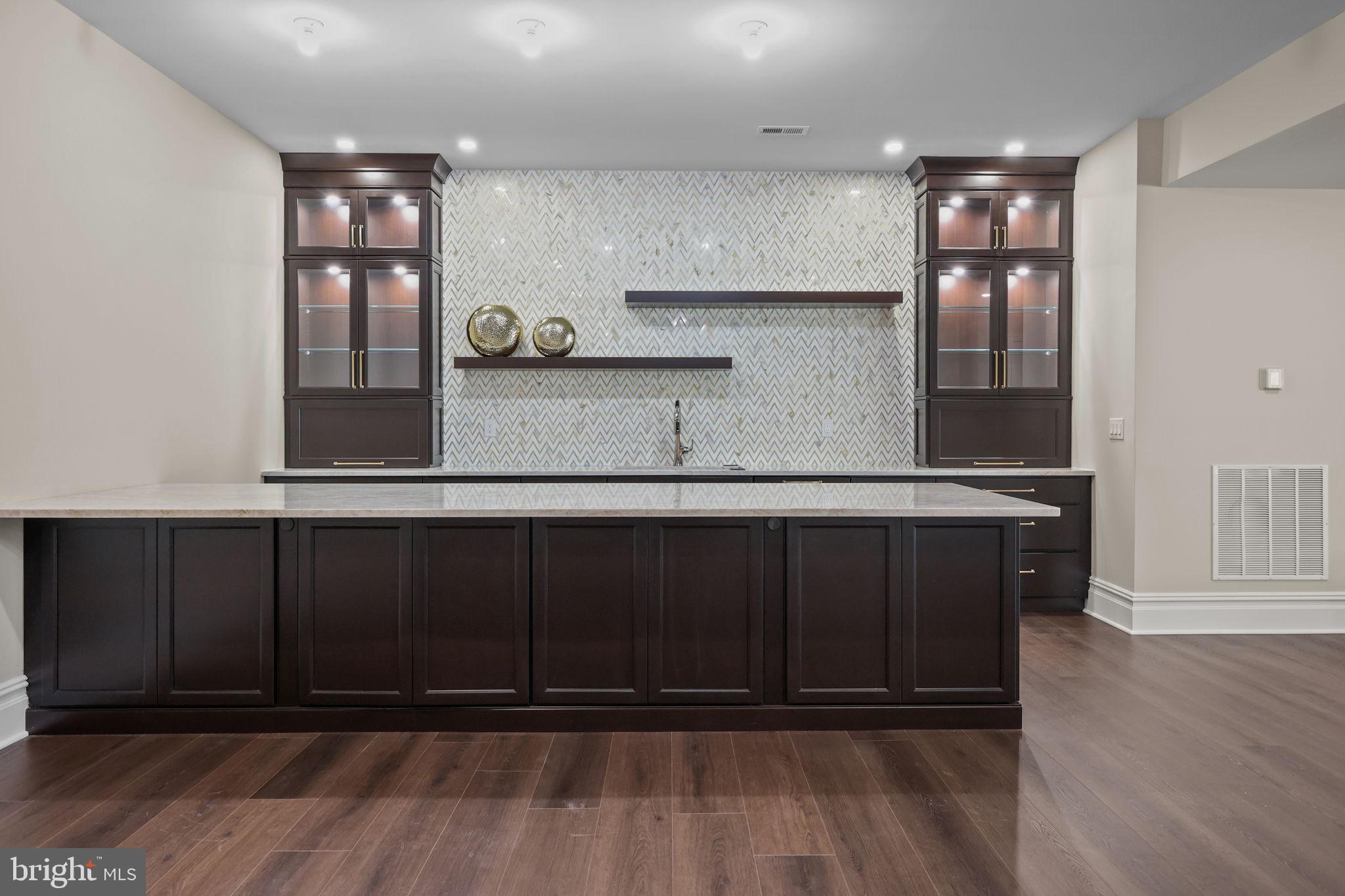 WAVERLY AT NORTHAMPTON - Residential