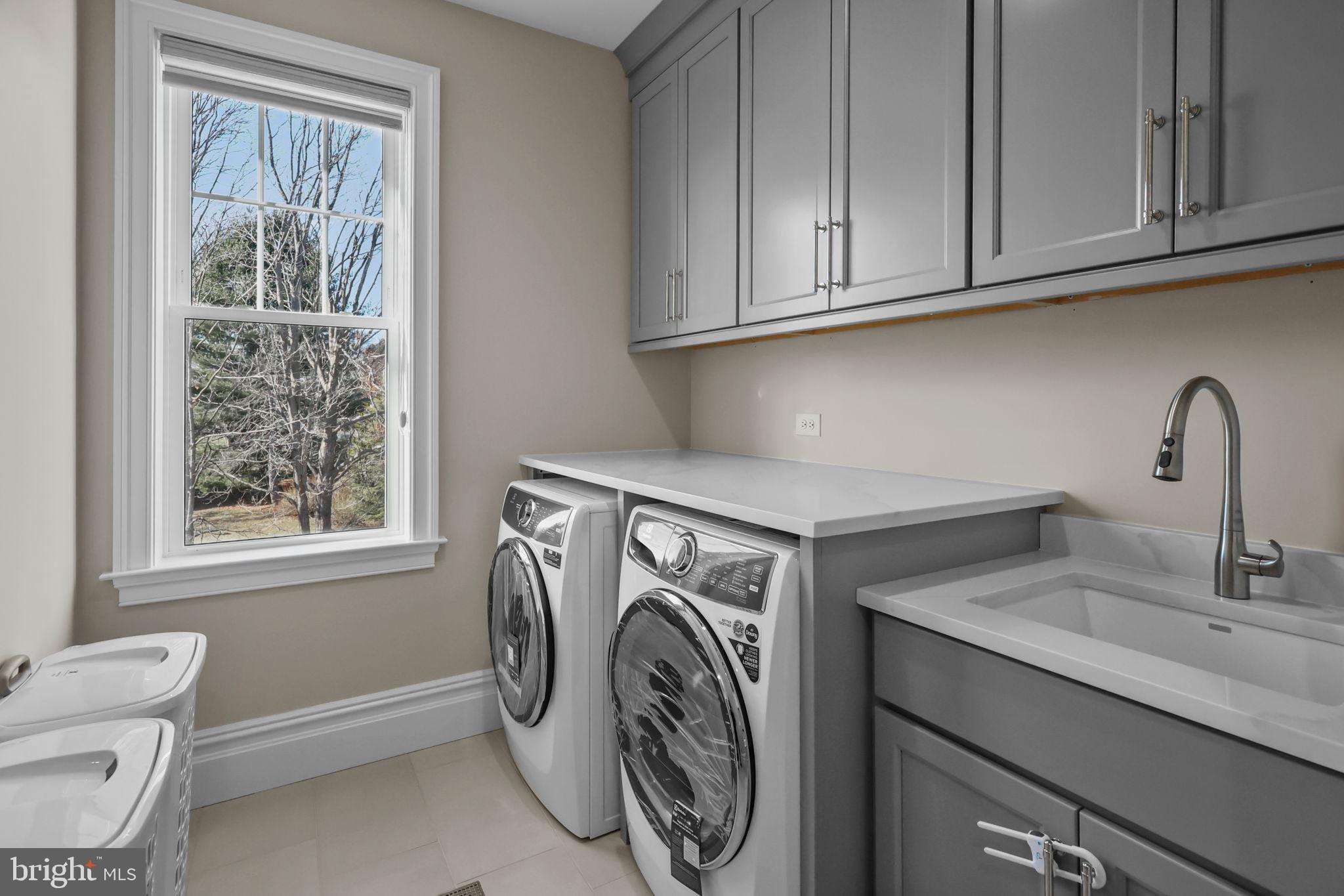 WAVERLY AT NORTHAMPTON - Residential