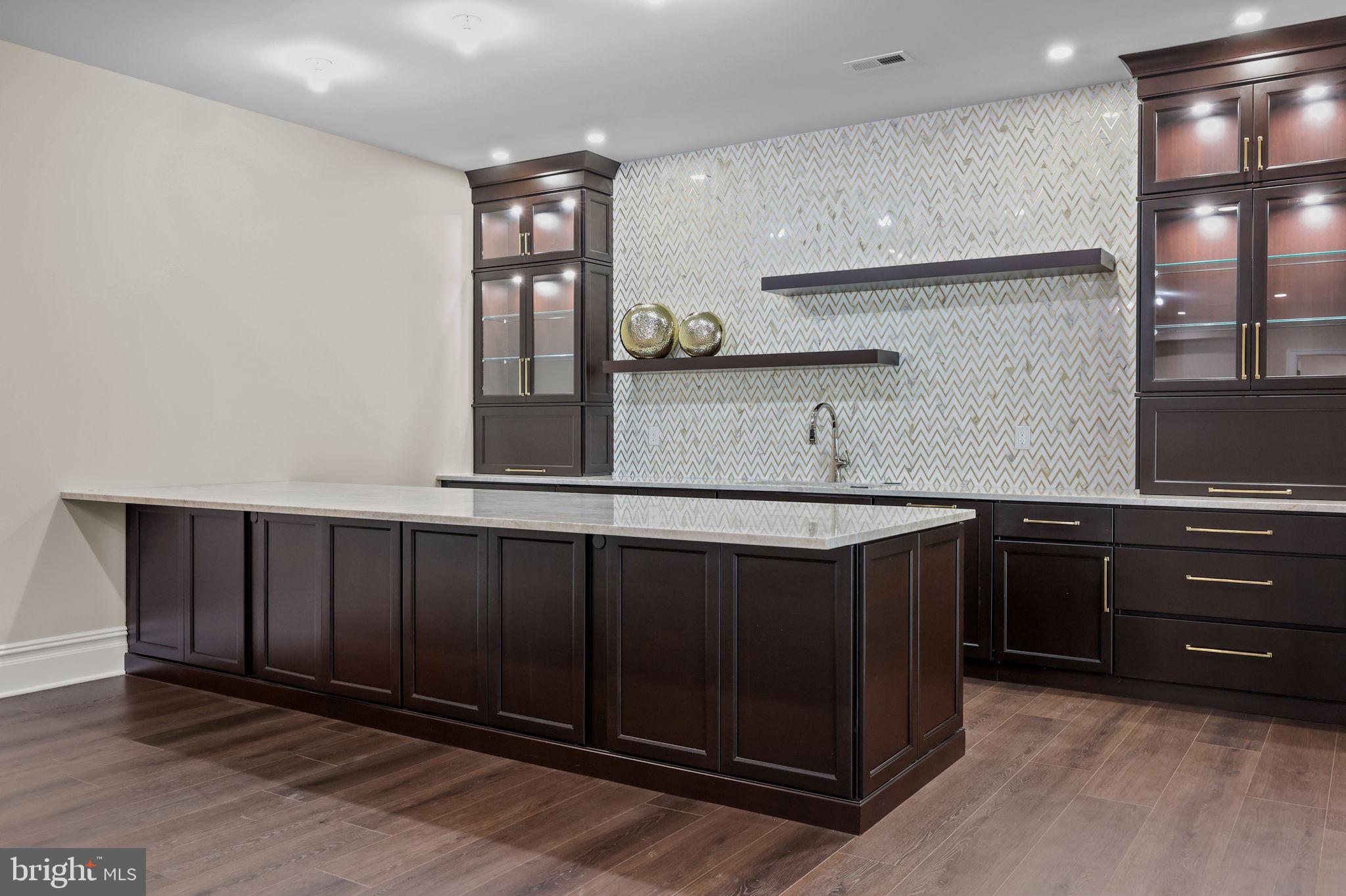 WAVERLY AT NORTHAMPTON - Residential