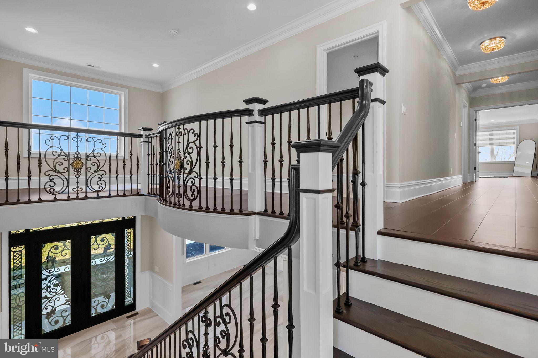 WAVERLY AT NORTHAMPTON - Residential