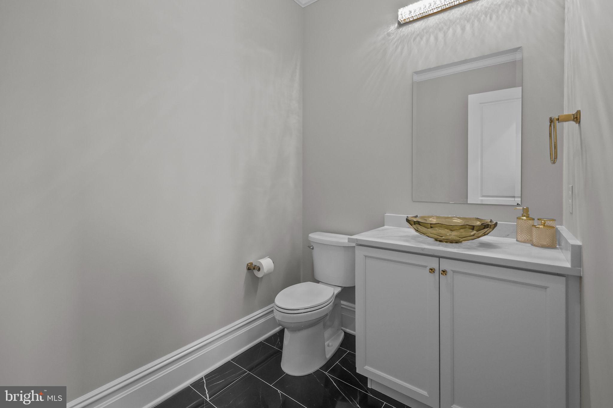 WAVERLY AT NORTHAMPTON - Residential