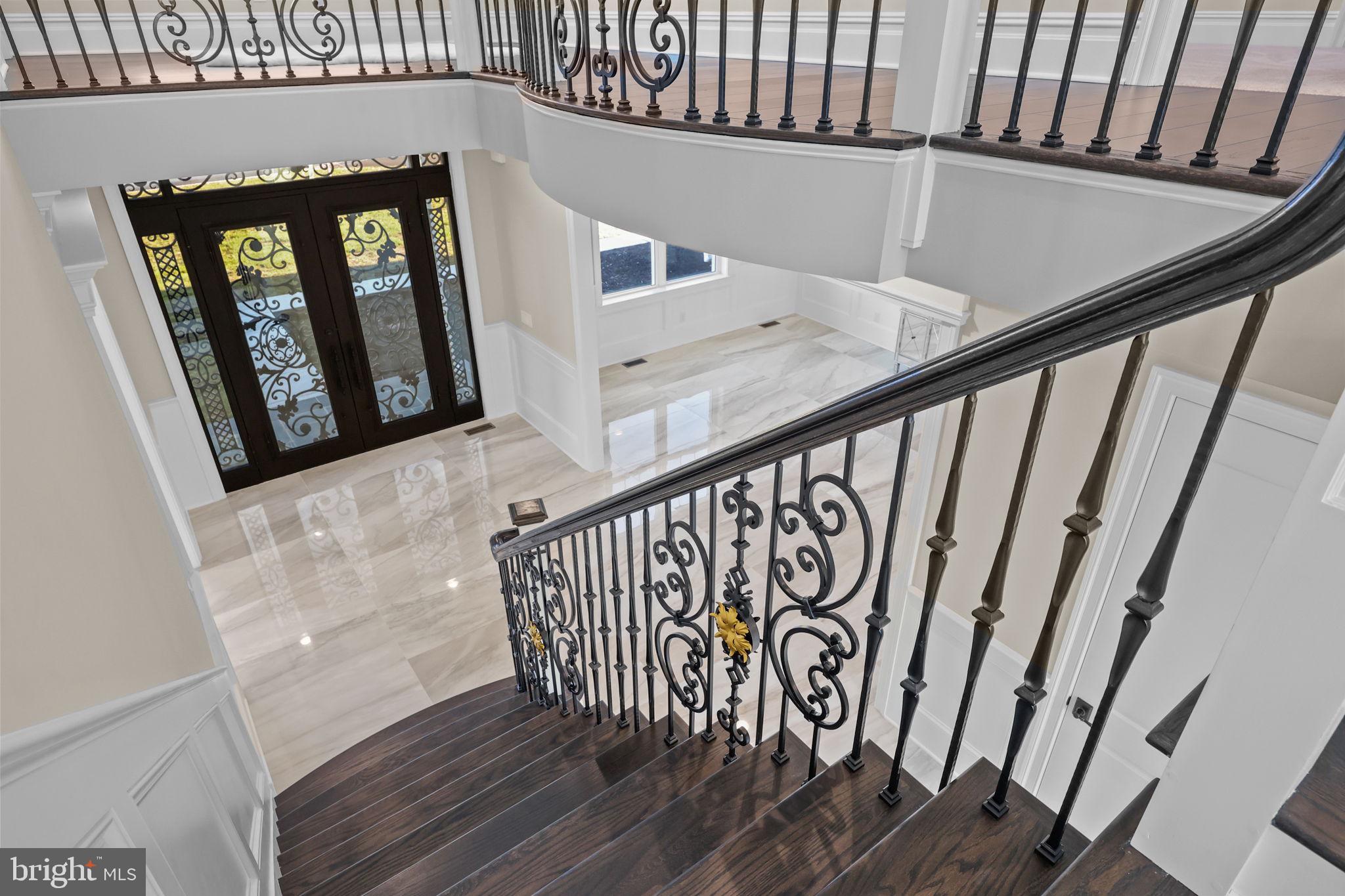 WAVERLY AT NORTHAMPTON - Residential