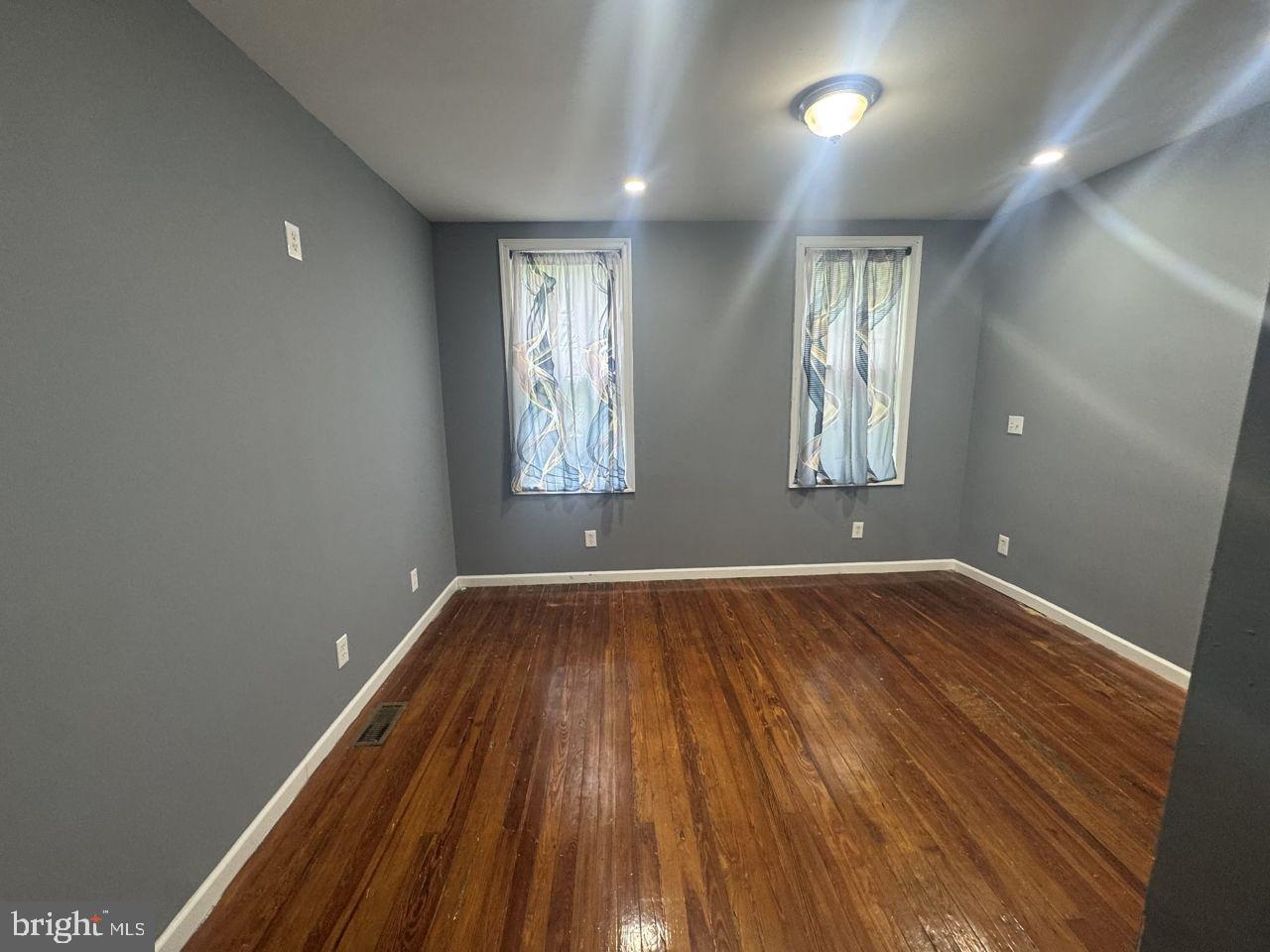 THE ALAMEDA - Residential Lease