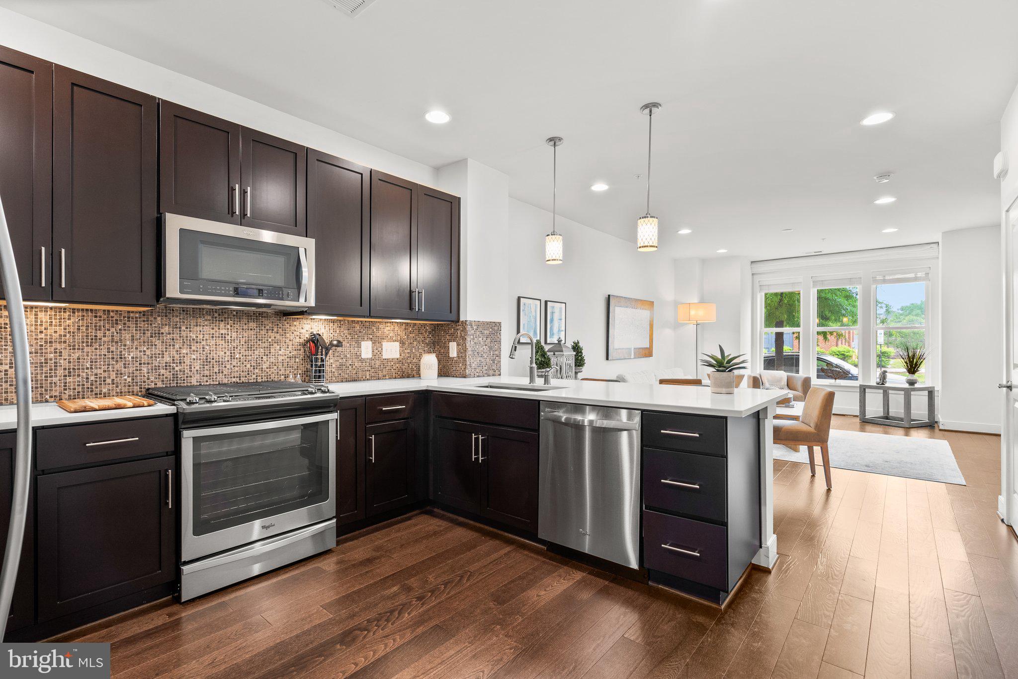 POTOMAC YARD - Residential