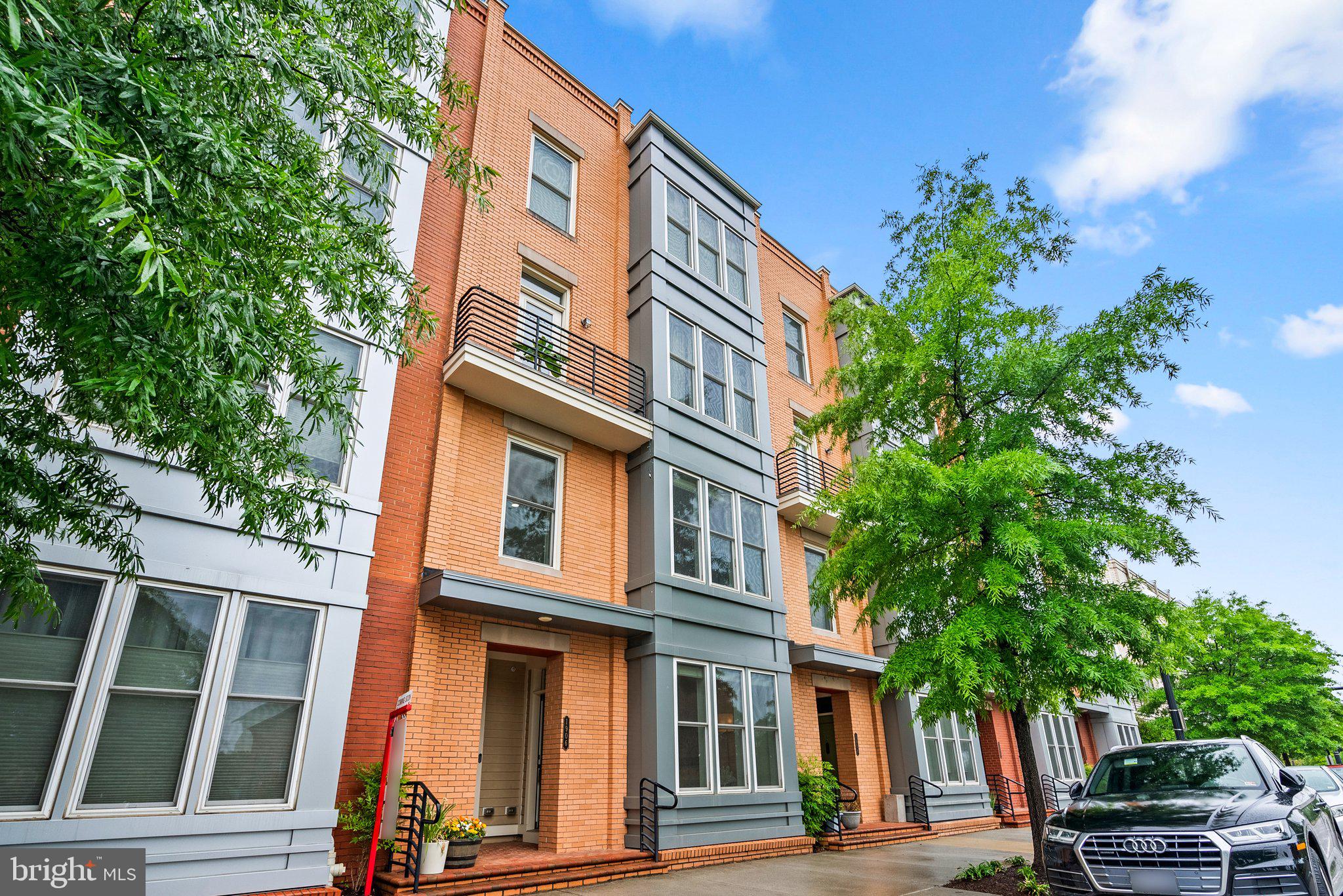 POTOMAC YARD - Residential