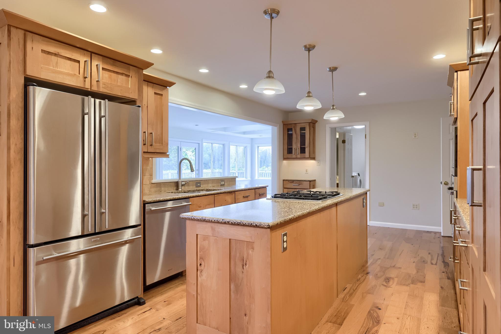 WEST GATE - Residential