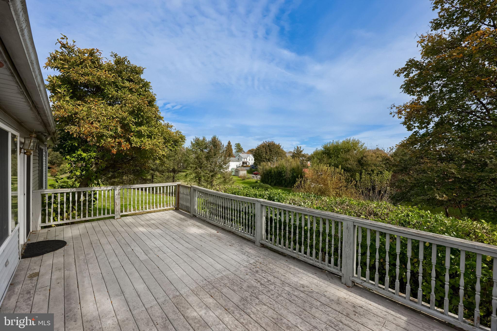 WEST GATE - Residential