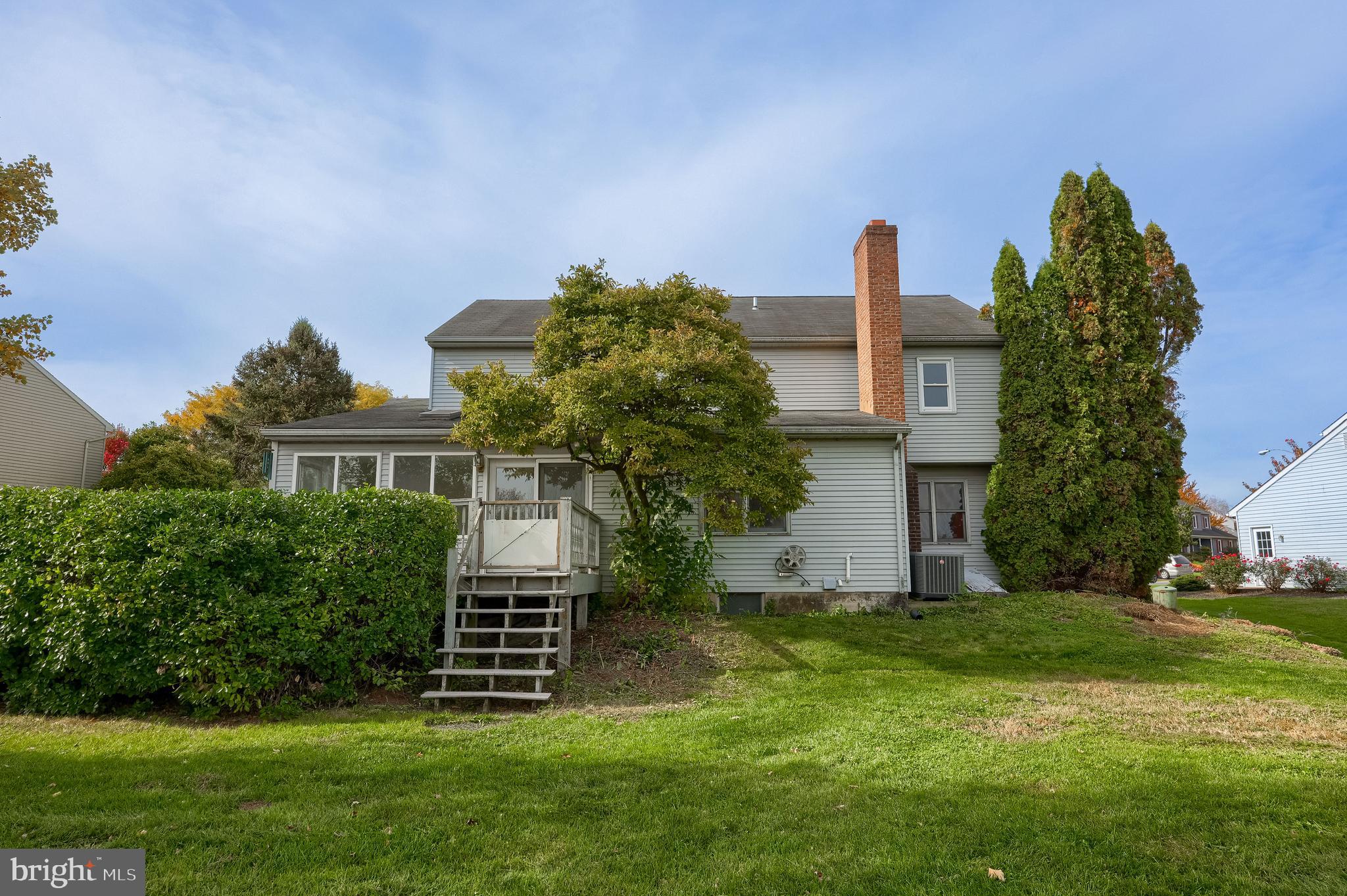 WEST GATE - Residential