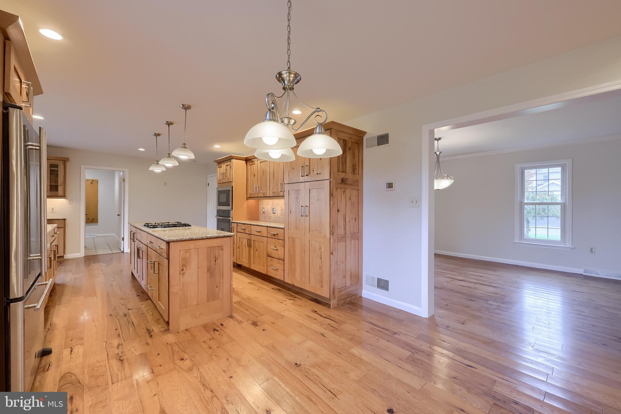 WEST GATE - Residential