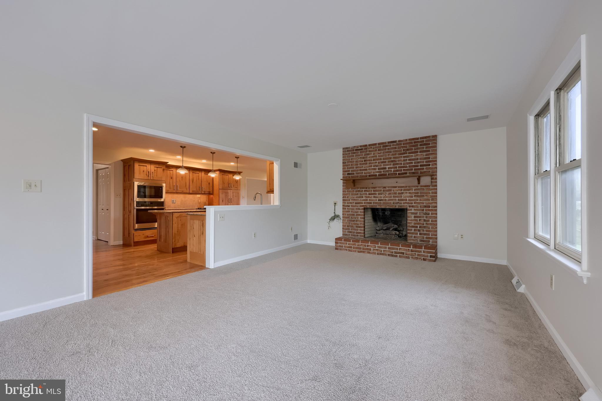 WEST GATE - Residential